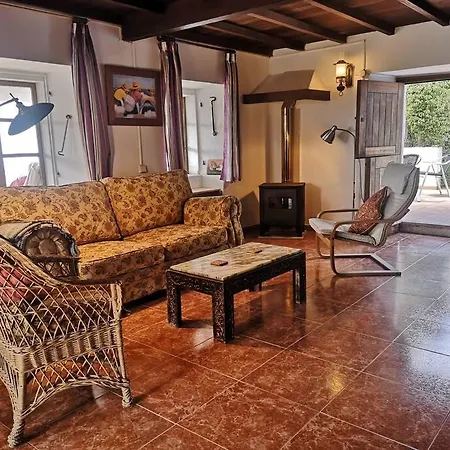 Casa Sacabeira - Doninos