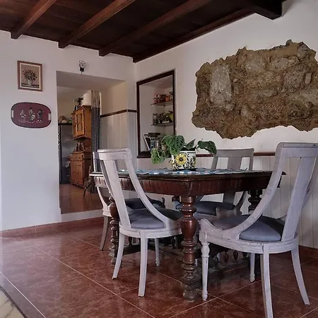 Holiday home Casa Sacabeira - Doninos *